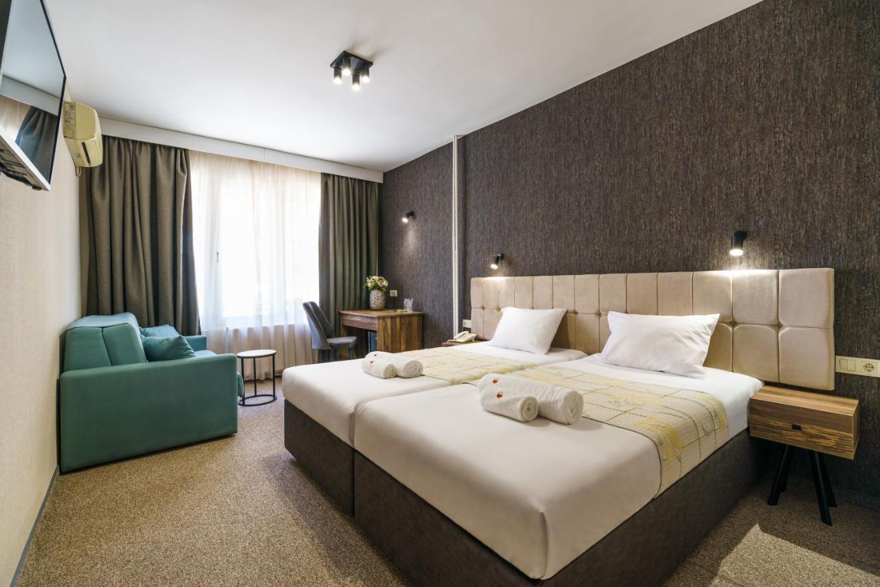 Bistra & Galina Hotel Ruse Ngoại thất bức ảnh