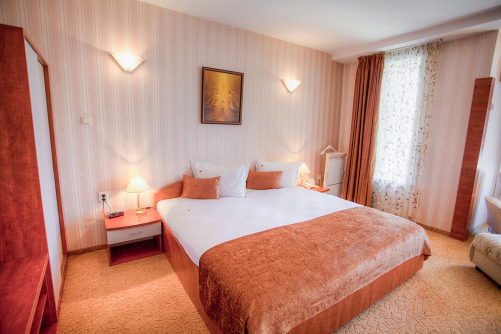 Bistra & Galina Hotel Ruse Phòng bức ảnh