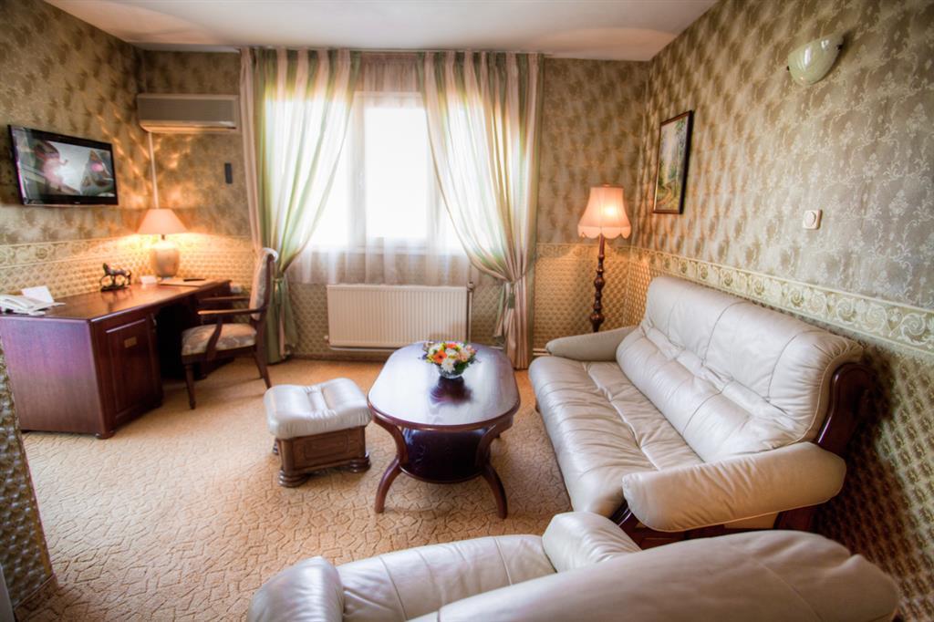 Bistra & Galina Hotel Ruse Phòng bức ảnh