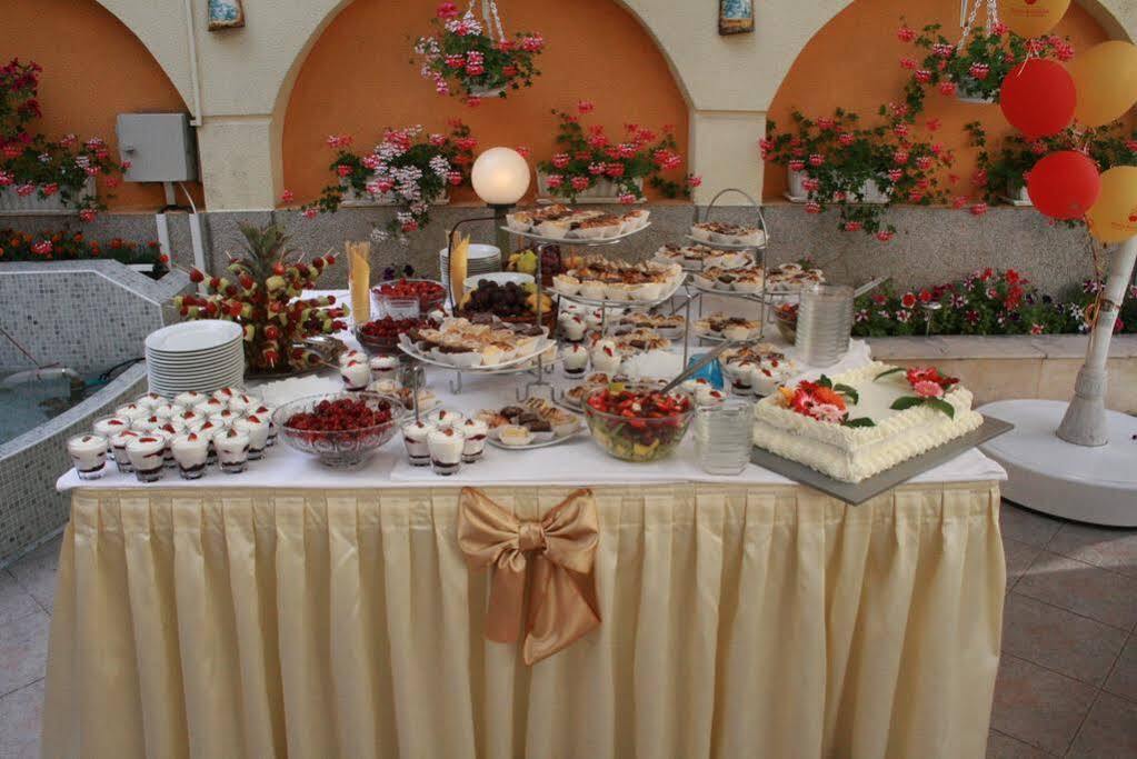 Bistra & Galina Hotel Ruse Ngoại thất bức ảnh